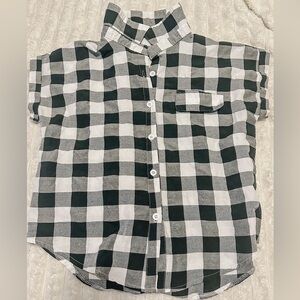 Size Small Women’s flannel shirt